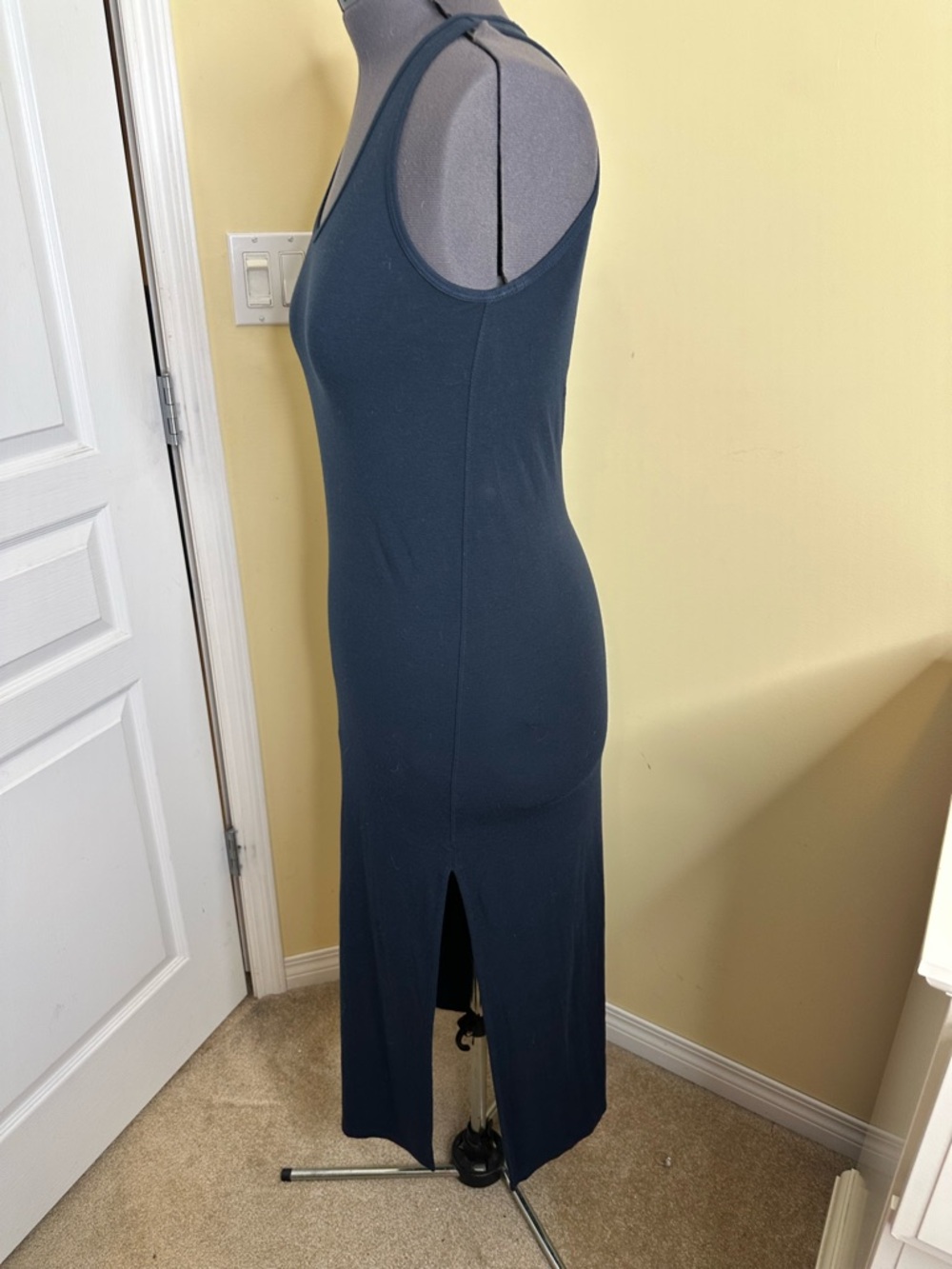 Kit and Ace navy stretchy knit maxi dress with side slit size small - Picture 5 of 10